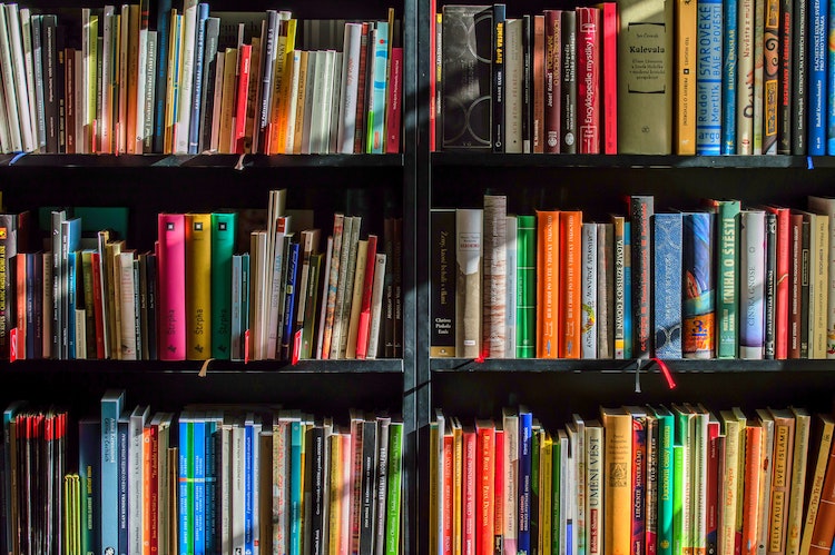 recycle books bookshelf